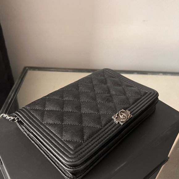 Mint Chanel boy on chain wallet in black with gunmetal chain - Picture 3 of 15